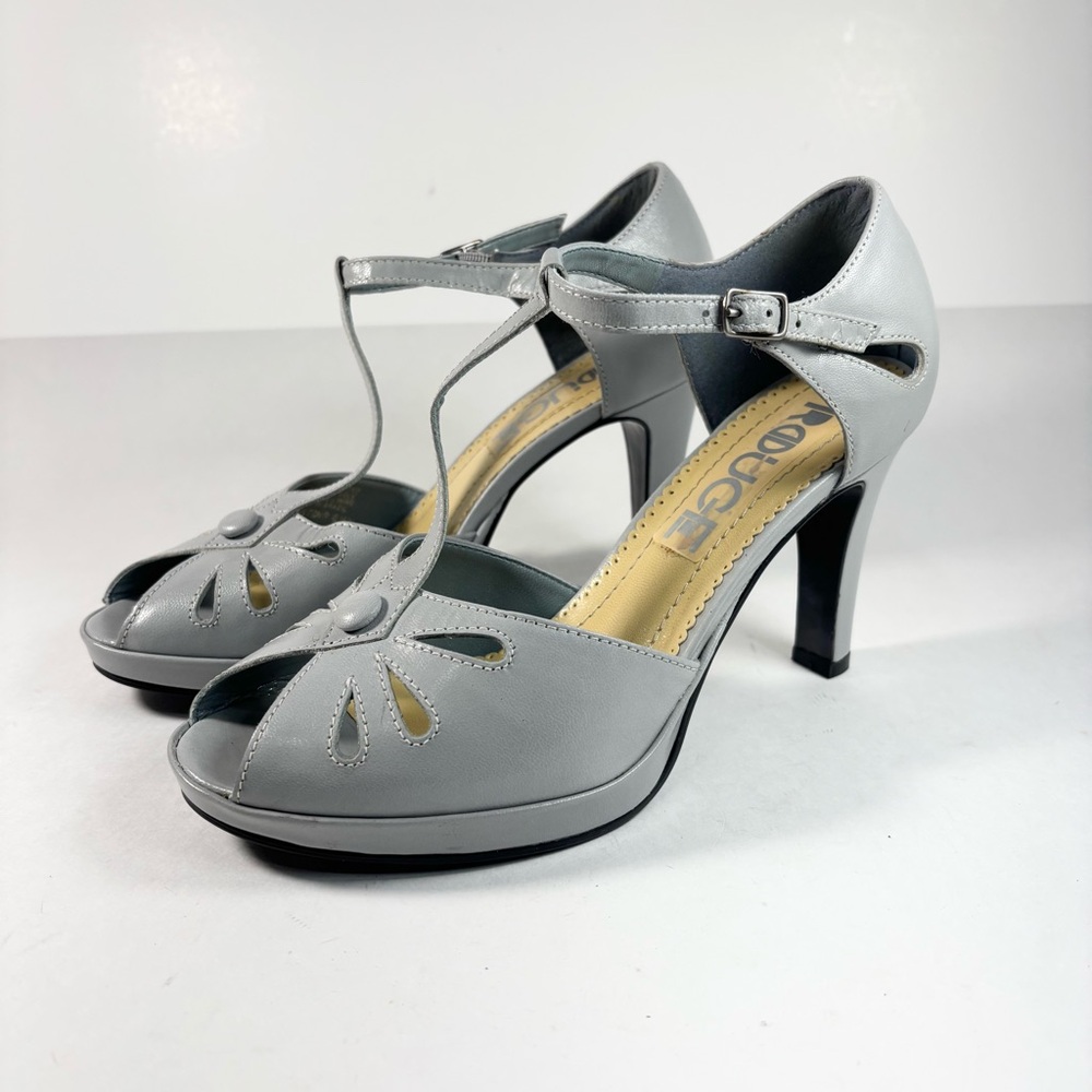 Rogue Gray T-Strap‎ Heels open toe t-strap leather upper